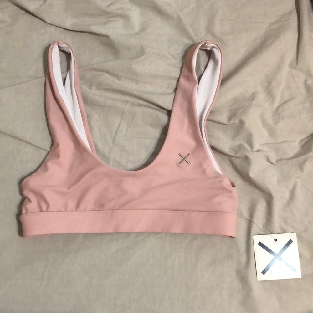 Boutinela bathing suit top